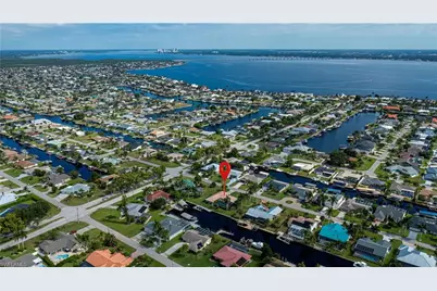 3406 SE 19th Ave, Cape Coral, FL 33904 - Photo 5