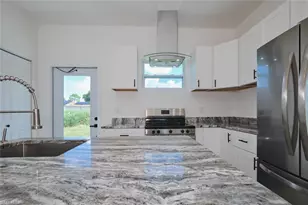 23031 Roundtree Ave, Alva, FL 33920 - Photo 3