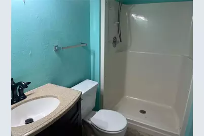 7406 Lake Breeze Dr #118, Fort Myers, FL 33907 - Photo 5