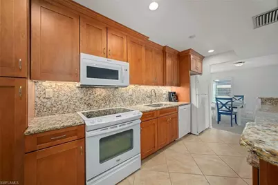 2721 W Gulf Dr #213, Sanibel, FL 33957 - Photo 11