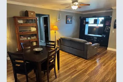 1941 NE 14th St, Cape Coral, FL 33909 - Photo 9