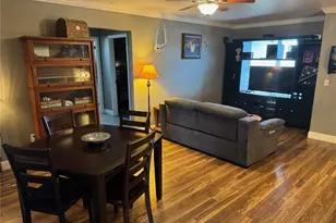 1941 NE 14th St, Cape Coral, FL 33909 - Photo 9