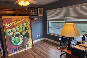 1941 NE 14th St, Cape Coral, FL 33909 - Photo 21