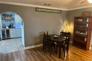 1941 NE 14th St, Cape Coral, FL 33909 - Photo 11