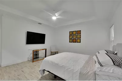 513 NW 3rd Ln, Cape Coral, FL 33993 - Photo 15