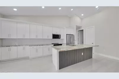 [Address not provided], Cape Coral, FL 33993 - Photo 9