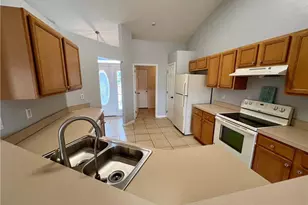 18231 Beauty Berry Ct, Lehigh Acres, FL 33972 - Photo 11