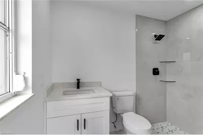 1324 SE 22nd Ter, Cape Coral, FL 33990 - Photo 9