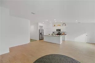 3749 NE 15th Pl, Cape Coral, FL 33909 - Photo 5