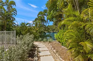 1293 Par View Dr, Sanibel, FL 33957 - Photo 31