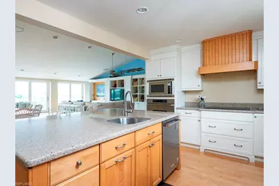 5095 Joewood Dr, Sanibel, FL 33957 - Photo 19