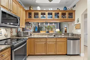 4566 SE 5th Pl, Cape Coral, FL 33904 - Photo 3