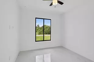 238 Narcissus Ave S, Lehigh Acres, FL 33974 - Photo 23