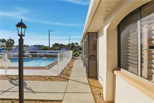 1113 Cape Coral Pkwy W, Cape Coral, FL 33914 - Photo 31