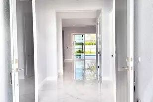 329 NE 6th St, Cape Coral, FL 33909 - Photo 5