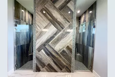 329 NE 6th St, Cape Coral, FL 33909 - Photo 19