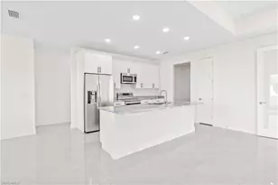 630 NW 7th Pl, Cape Coral, FL 33993 - Photo 9