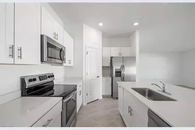 2219 NW 3rd Ave, Cape Coral, FL 33993 - Photo 7