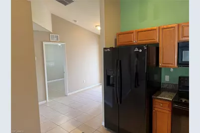 4148 SW 7th Pl #4200, Cape Coral, FL 33914 - Photo 5