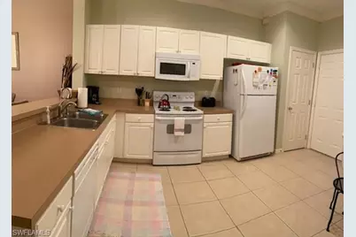 8291 Village Edge Cir #4, Fort Myers, FL 33919 - Photo 3