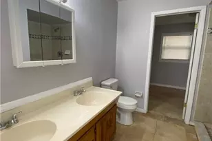 930 Jasmine St, North Fort Myers, FL 33903 - Photo 7