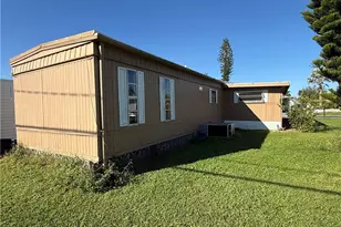 16211 Cynthia Ct, Fort Myers, FL 33908 - Photo 21