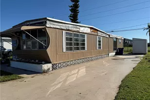 16211 Cynthia Ct, Fort Myers, FL 33908 - Photo 23