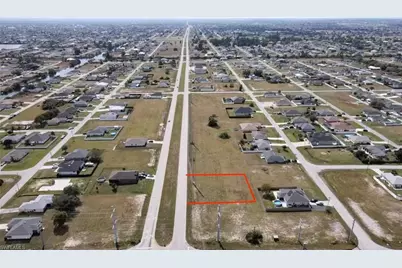 2304 Santa Barbara Blvd N, Cape Coral, FL 33993 - Photo 5