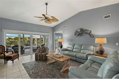 673 E Rocks Dr, Sanibel, FL 33957 - Photo 9