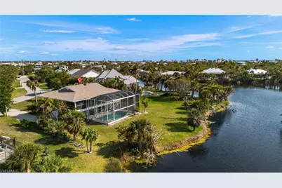 673 E Rocks Dr, Sanibel, FL 33957 - Photo 37