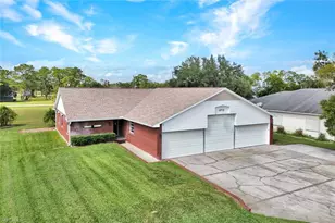 6910 Circle Dr, Fort Myers, FL 33905 - Photo 3