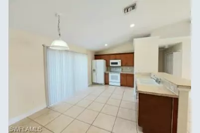 18 NW 29th Pl, Cape Coral, FL 33993 - Photo 3