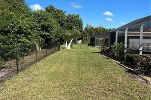 1406 S Larkwood Square, Fort Myers, FL 33919 - Photo 7