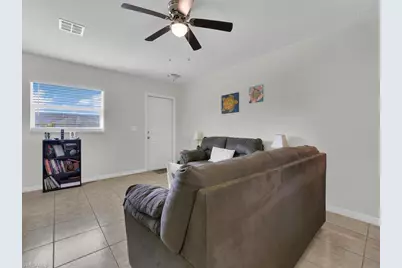 733/735 Gilbert Ave S, Lehigh Acres, FL 33973 - Photo 3