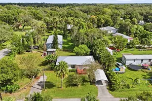 868 Avalon Ave, Labelle, FL 33935 - Photo 33