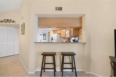 9627 Eaton Gardens Ln #204, Fort Myers, FL 33919 - Photo 5
