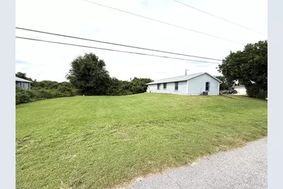 3301 13th St SW, Lehigh Acres, FL 33976 - Photo 11