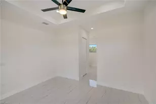 904 Asher St E, Lehigh Acres, FL 33974 - Photo 15