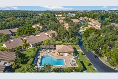 5490 Governors Dr, Fort Myers, FL 33907 - Photo 33