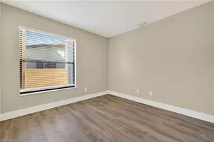 5490 Governors Dr, Fort Myers, FL 33907 - Photo 25