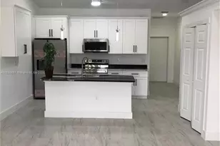 4572/4574 Golfview Blvd, Lehigh Acres, FL 33973 - Photo 5