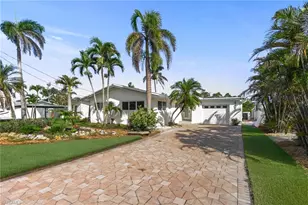 465 Donora Blvd, Fort Myers Beach, FL 33931 - Photo 1