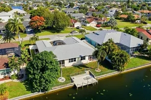 1012 SE 5th Terrace, Cape Coral, FL 33990 - Photo 41