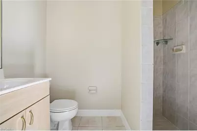 1012 SE 5th Ter, Cape Coral, FL 33990 - Photo 7