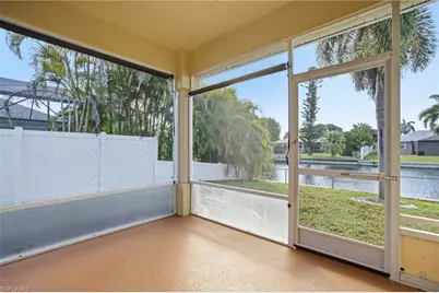 1012 SE 5th Ter, Cape Coral, FL 33990 - Photo 37