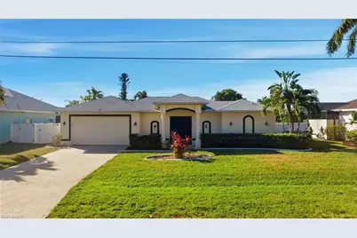 1012 SE 5th Ter, Cape Coral, FL 33990 - Photo 3