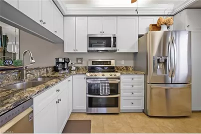 14941 Hole in 1 Cir #304, Fort Myers, FL 33919 - Photo 5