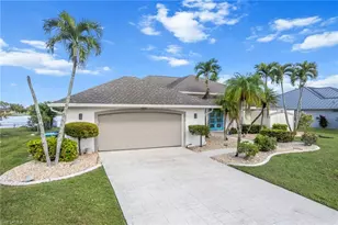 213 SE 6th St, Cape Coral, FL 33990 - Photo 37