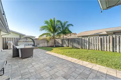 9802 Wildginger Dr, Fort Myers, FL 33919 - Photo 25