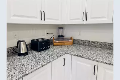 5865 Shell Cove Dr #105, Cape Coral, FL 33914 - Photo 9
